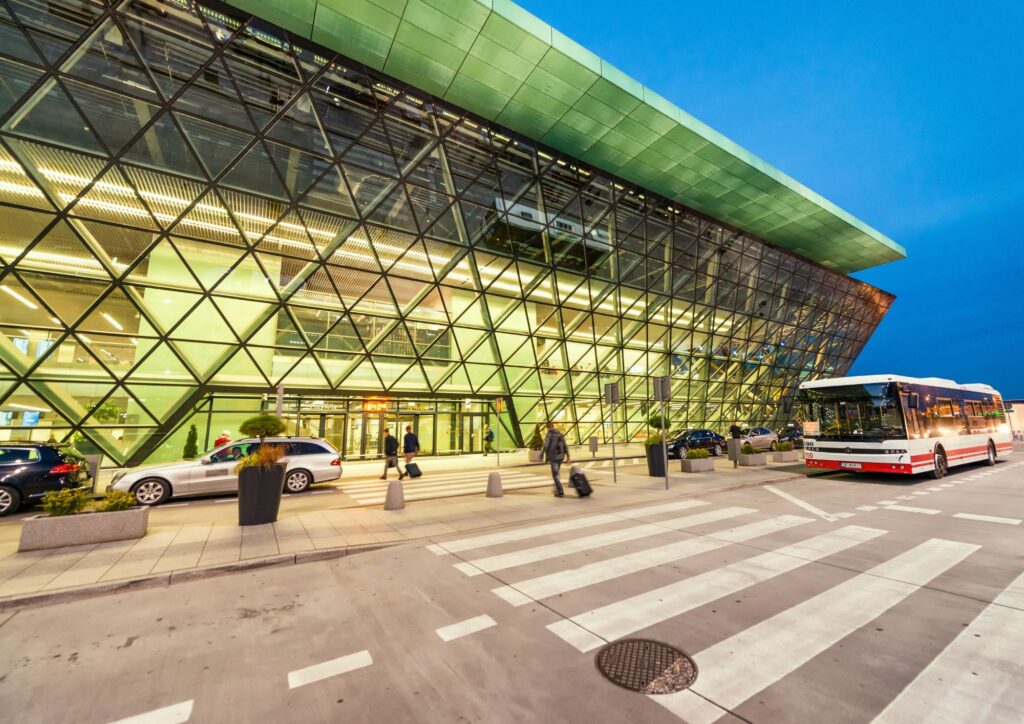 Kraków airport transfer